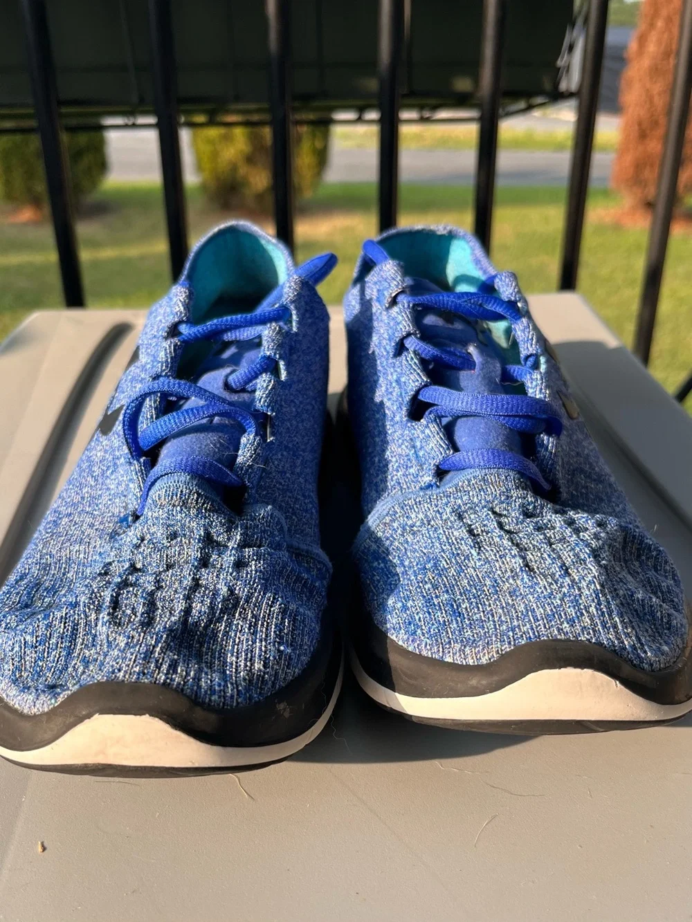 Under Armour Blue Knit Athletic Shoes with Black Logo